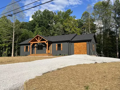 536 Annadell Church Rd, Oneida, TN 37841
