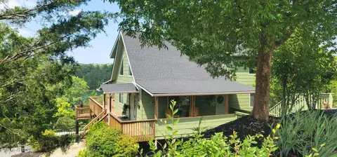 3363 Caywood Rd, Dandridge, TN 37725