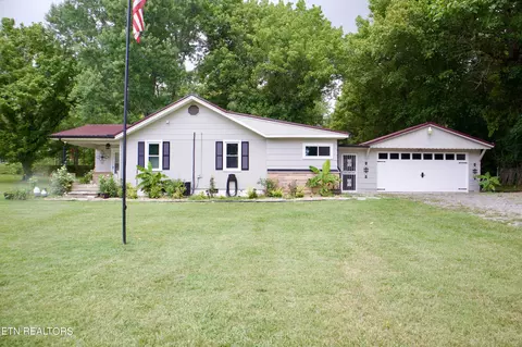 35 East Ln, Crossville, TN 38555