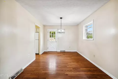 Dining - 556 Andrew Cir, Talbott, TN 37877 photo 1 of 1