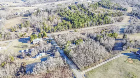Green Hill Rd, Dandridge, TN 37725