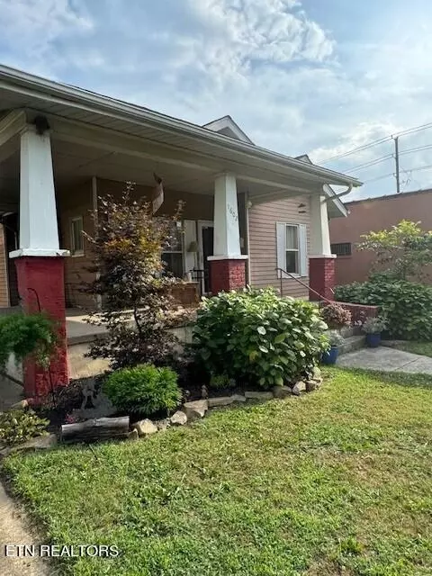 1602 Washington Ave, Knoxville, TN 37917