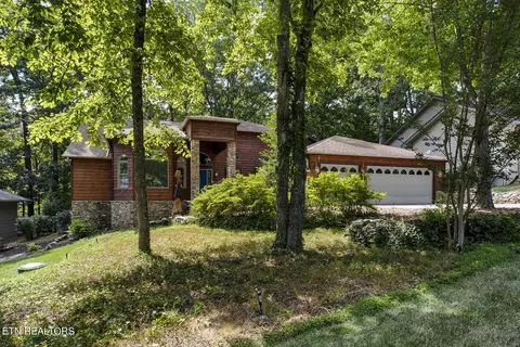 176 Daleyuhski Way, Loudon, TN 37774