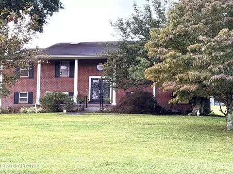 8225 Bonanza Road Rd, Powell, TN 37849