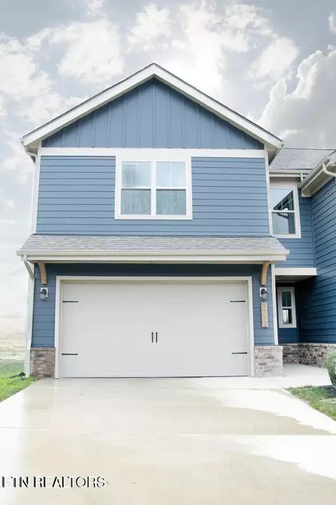 1428 Mountain Quail Cir, Maryville, TN 37801