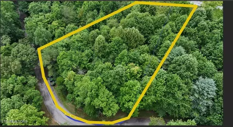 Circle Drive, Harriman, TN 37748