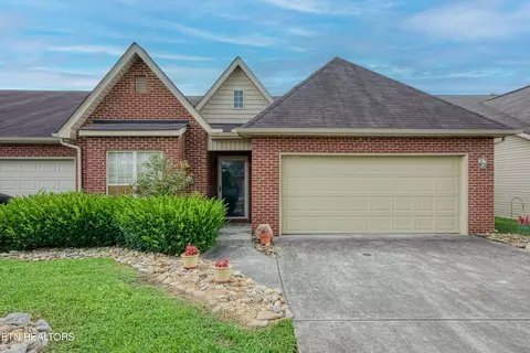 6174 W Mcmillan Creek Dr, Knoxville, TN 37924