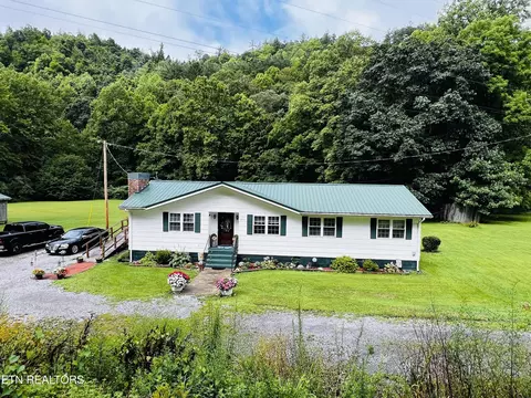 4331 State Route 606, Keokee, VA 24265