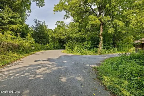 Nuns Cove Road, Sevierville, TN 37876