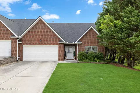 1006 Woullard Way, Sevierville, TN 37876
