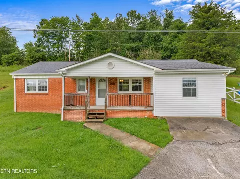 922 Chittum Dr, New Tazewell, TN 37825