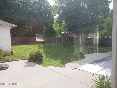 242 N Willow Ave, Erwin, TN 37650 photo 37