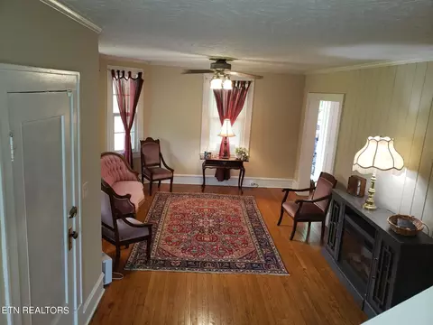 242 N Willow Ave, Erwin, TN 37650 photo 8
