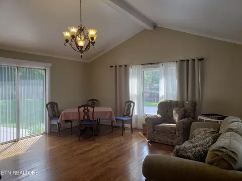 242 N Willow Ave, Erwin, TN 37650 photo 17
