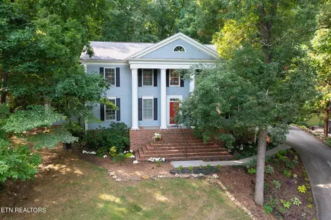 127 Whippoorwill Dr, Oak Ridge, TN 37830
