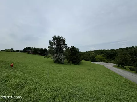 Indian Shadows Drive, Maryville, TN 37801