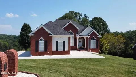 392 Rutherford Dr, New Tazewell, TN 37825