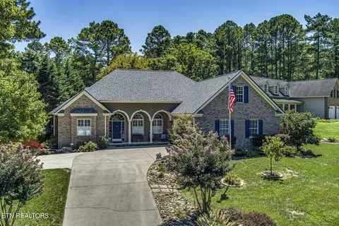 102 Coyatee Cir, Loudon, TN 37774
