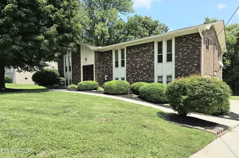 4626 Marshall Dr, Knoxville, TN 37918