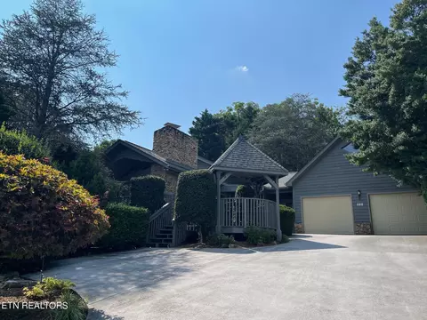 156 Walosi Way, Loudon, TN 37774