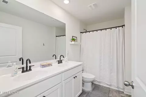 409 Lauren Elizabeth Dr, Talbott, TN 37877 photo 29