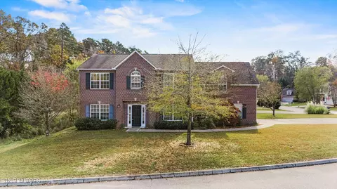 1530 Pebble Shore Ln, Knoxville, TN 37931