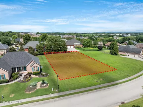 1520 Aberdeen Dr, Alcoa, TN 37701