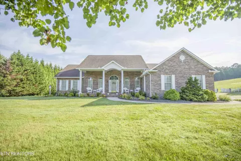 6609 Riverchase Dr, Knoxville, TN 37920