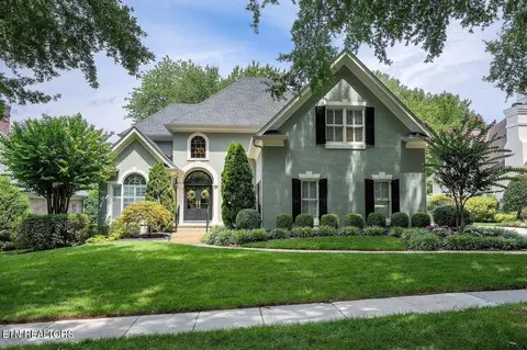 400 Heathermoor Dr, Knoxville, TN 37934