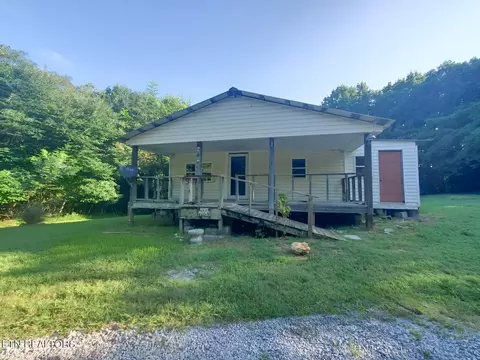 1811 Stevens Ln, Lenoir City, TN 37771