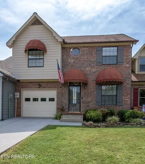 416 Bayberry Ter, Maryville, TN 37803