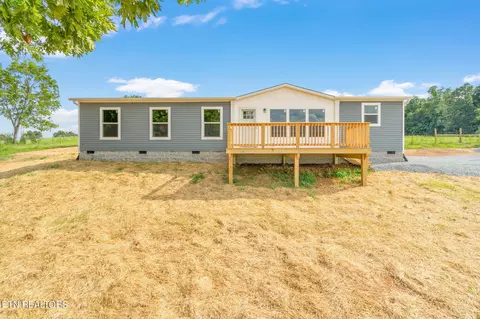 133 J Mccauley Rd, Sweetwater, TN 37874