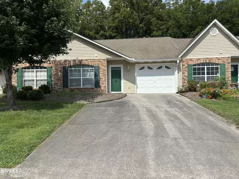 7530 Creek Song Ct, Knoxville, TN 37920