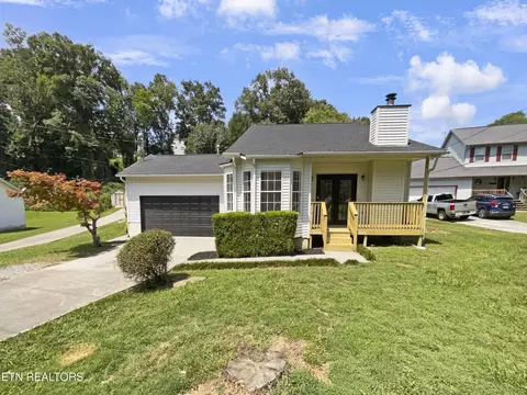 6812 Barkwood Rd, Knoxville, TN 37921