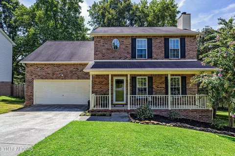 6424 Ridge Run Dr, Knoxville, TN 37921