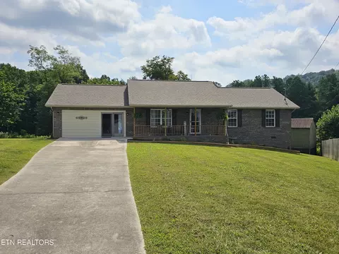169 Christina Cir, Maynardville, TN 37807