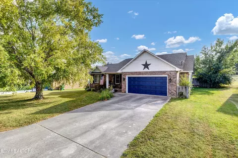 1315 Bexley Dr, Maryville, TN 37803