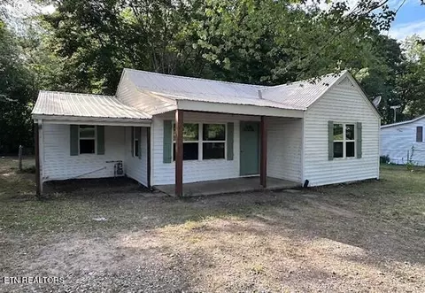 1282 Main St, Baxter, TN 38544