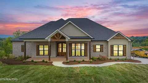 3355 Old Plantation Way, Maryville, TN 37804