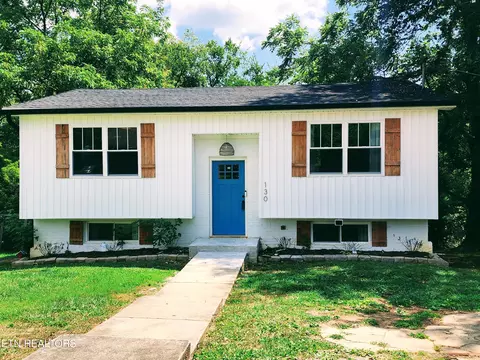 130 Lincoln Dr, Harriman, TN 37748