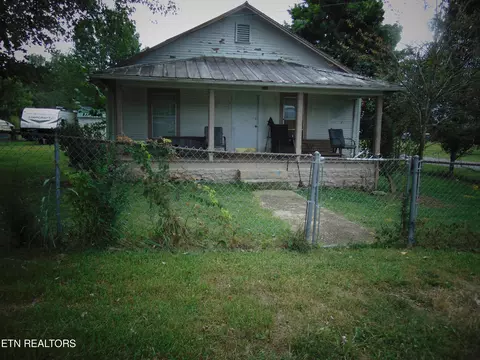 104 Carlton St, Harrogate, TN 37752 photo 1