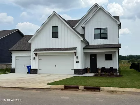 12136 Signal View Rd, Knoxville, TN 37932