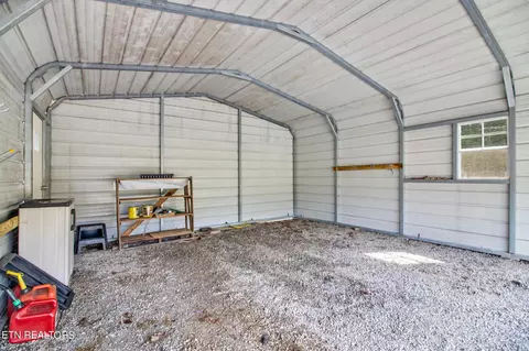 464 Lewis Loop, Sparta, TN 38583 photo 5