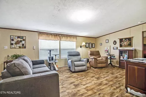 464 Lewis Loop, Sparta, TN 38583 photo 10