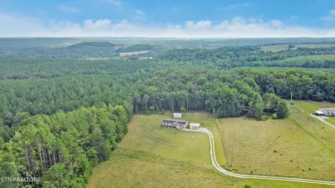 464 Lewis Loop, Sparta, TN 38583 photo 25