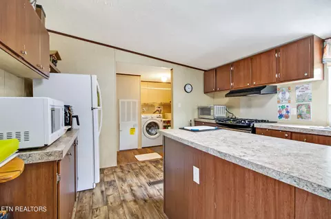 464 Lewis Loop, Sparta, TN 38583 photo 17
