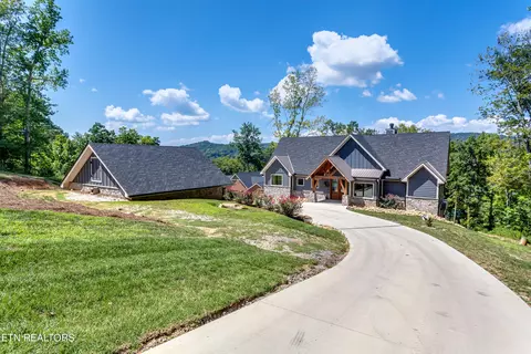 1395 Hickory Pointe Ln, Maynardville, TN 37807