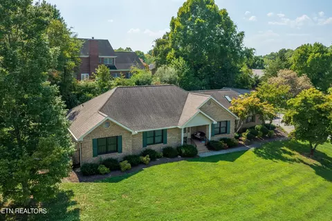 115 Capital Cir, Oak Ridge, TN 37830