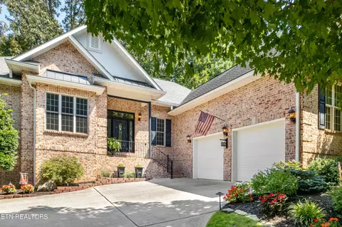 130 Cayuga Dr, Loudon, TN 37774