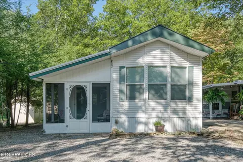 84 Apache Tr, Crossville, TN 38572